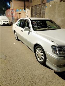 تۆیۆتا کراون